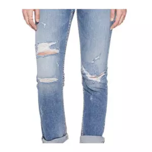 Silver Jeans Co. Women's Suki Curvy-Fit High-Rise Crop Jeans